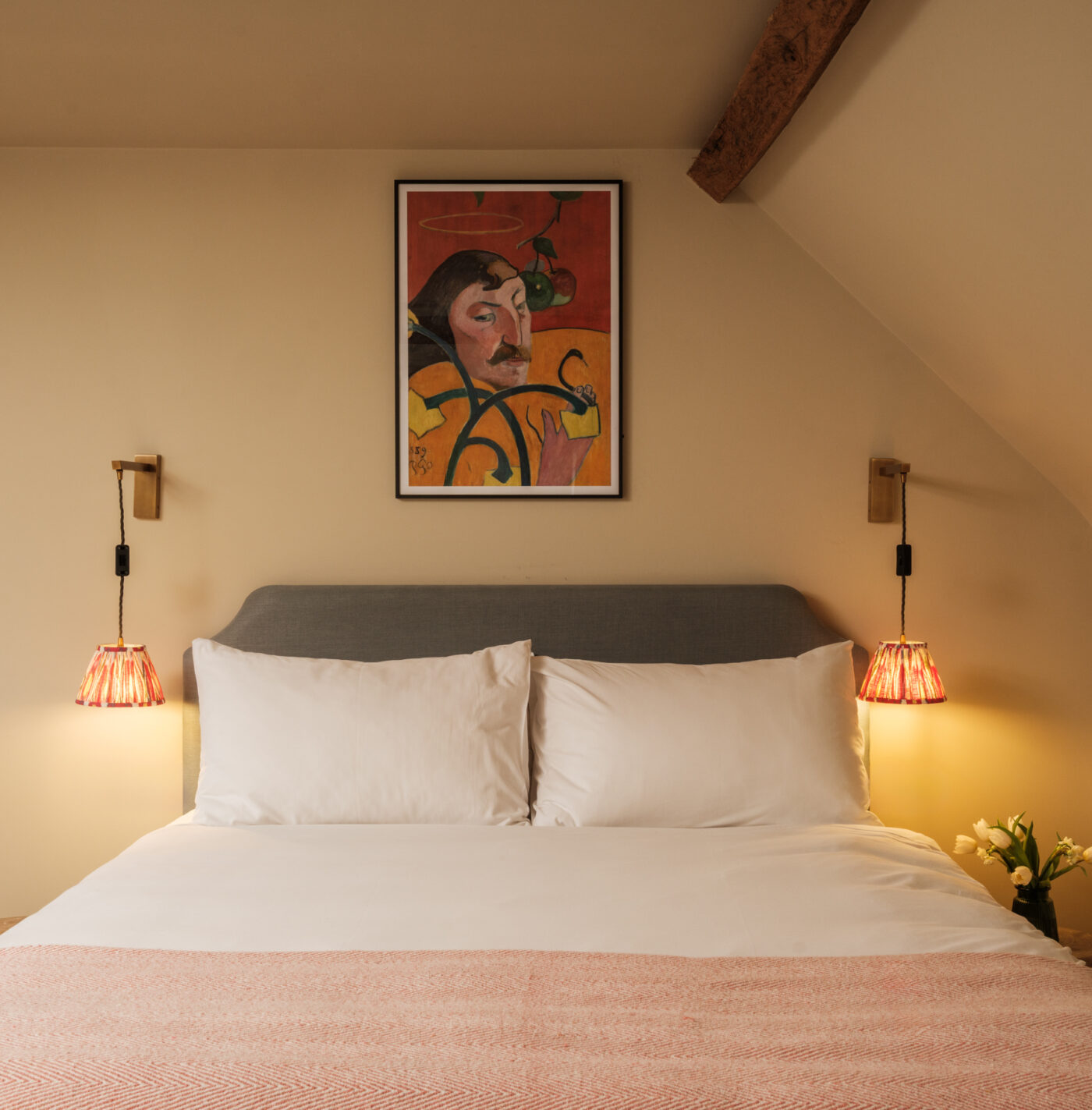 pub accommodation near stourhead bedroom