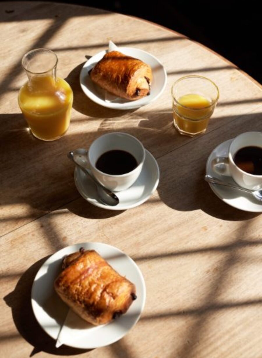 traditional pub with rooms wiltshire uk